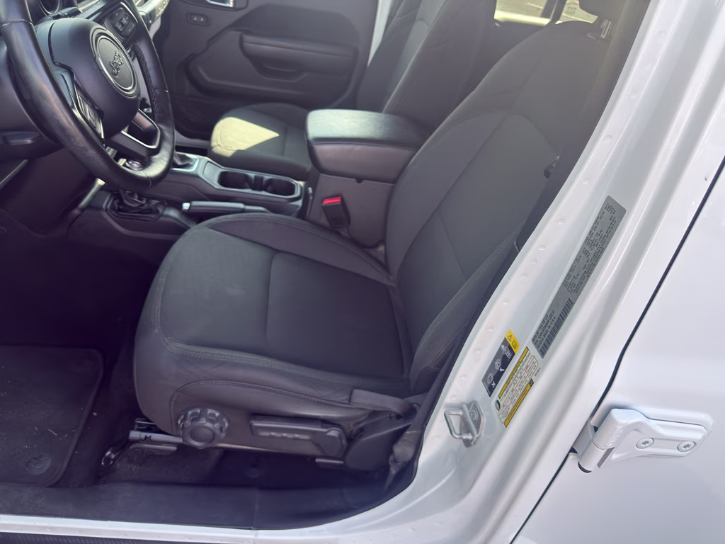 2022 Bright White Clearcoat Jeep Wrangler Unlimited Sport S 4X4 SUV