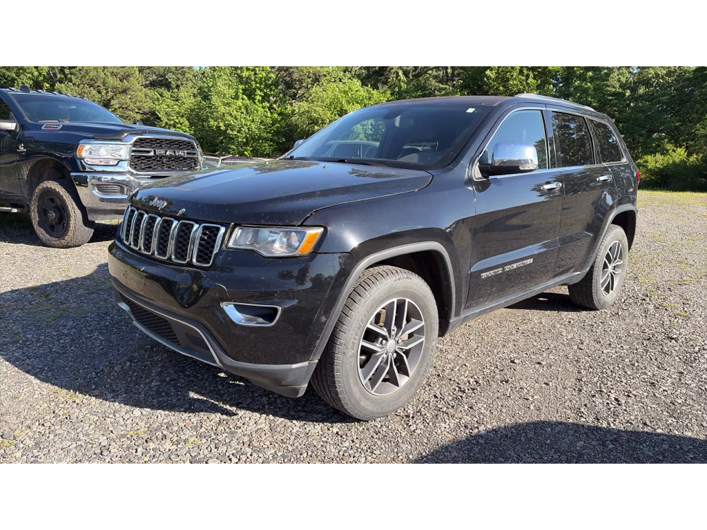 2018 Diamond Black Crystal Pearlcoat Jeep Grand Cherokee Limited 4X4 SUV