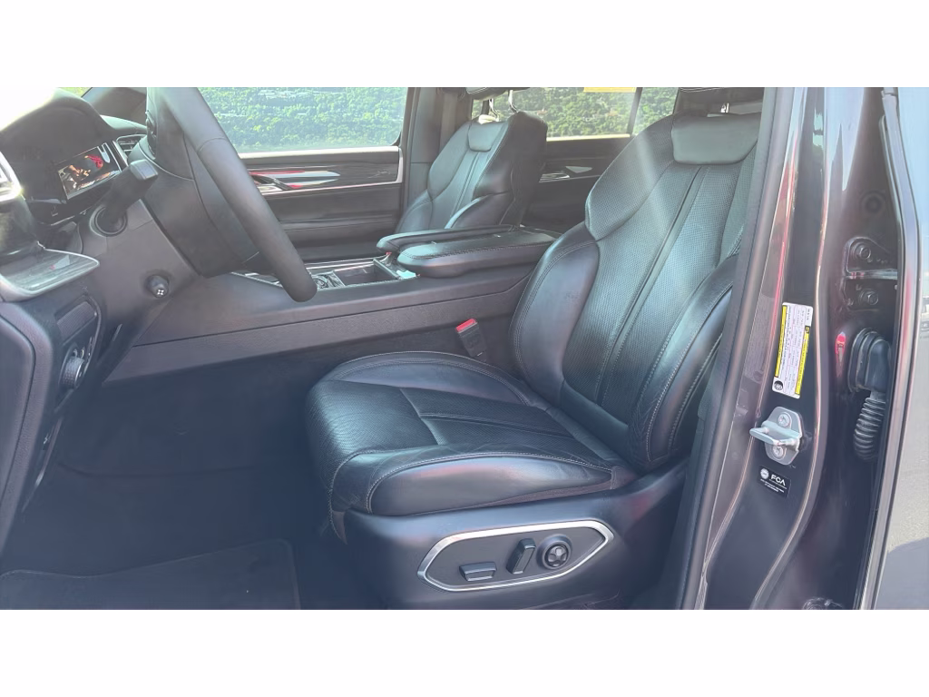 2022 Baltic Gray Metallic Clearcoat Jeep Wagoneer Series III RWD SUV