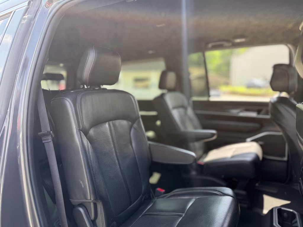 2022 Baltic Gray Metallic Clearcoat Jeep Wagoneer Series III RWD SUV