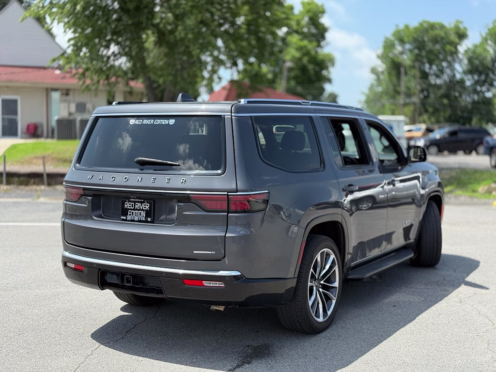 2022 Baltic Gray Metallic Clearcoat Jeep Wagoneer Series III RWD SUV
