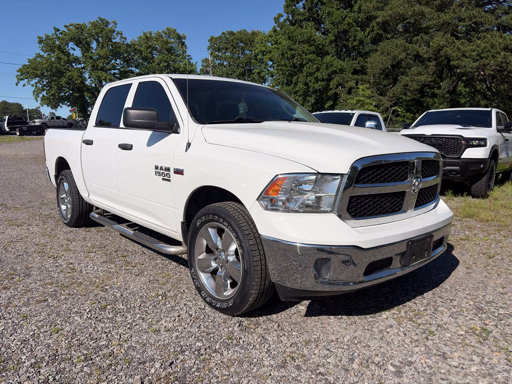 2019 Bright White Clearcoat Ram 1500 Classic Tradesman 4X4 Truck
