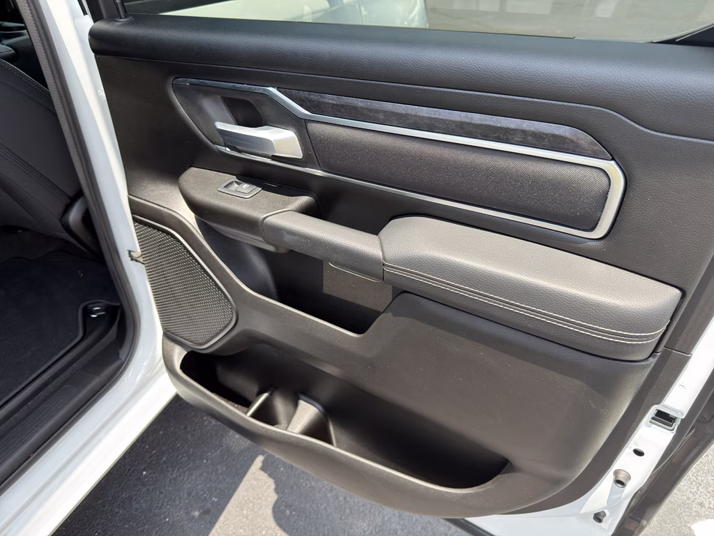 2024 Bright White Clearcoat Ram 1500 Big Horn 4X4 Truck
