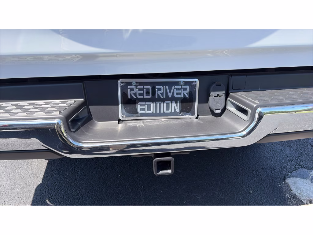 2024 Bright White Clearcoat Ram 1500 Big Horn 4X4 Truck