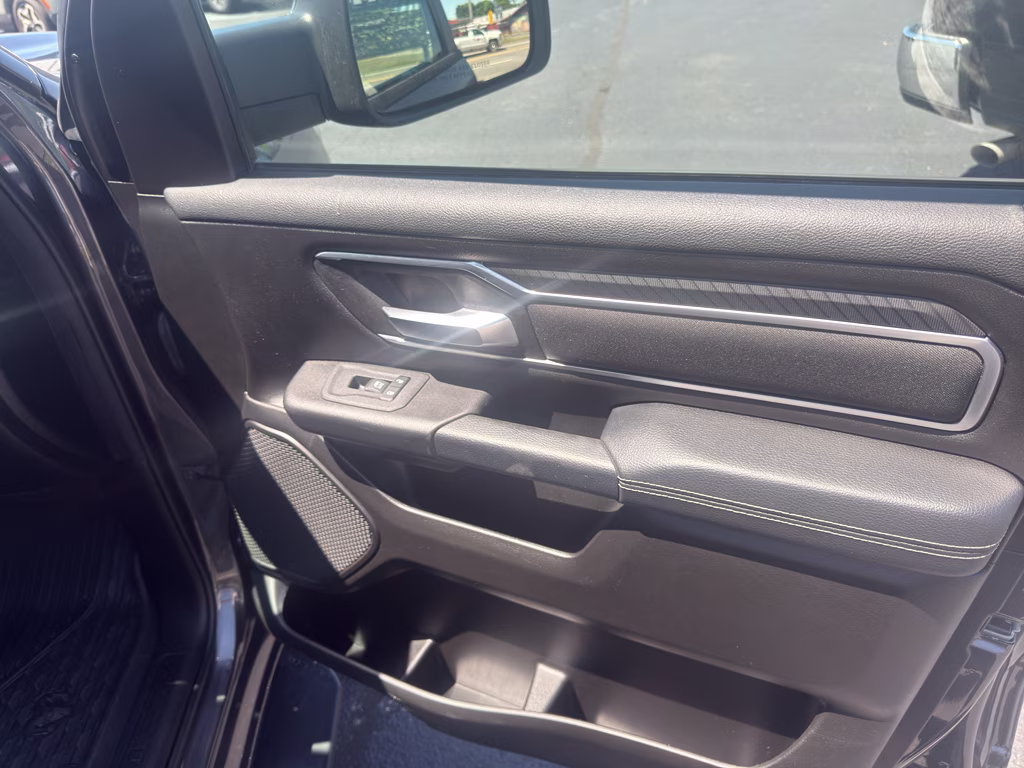 2025 Granite Crystal Metallic Clearcoat Ram 1500 Big Horn 4X4 Truck