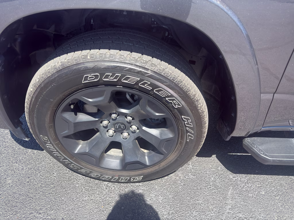 2025 Granite Crystal Metallic Clearcoat Ram 1500 Big Horn 4X4 Truck