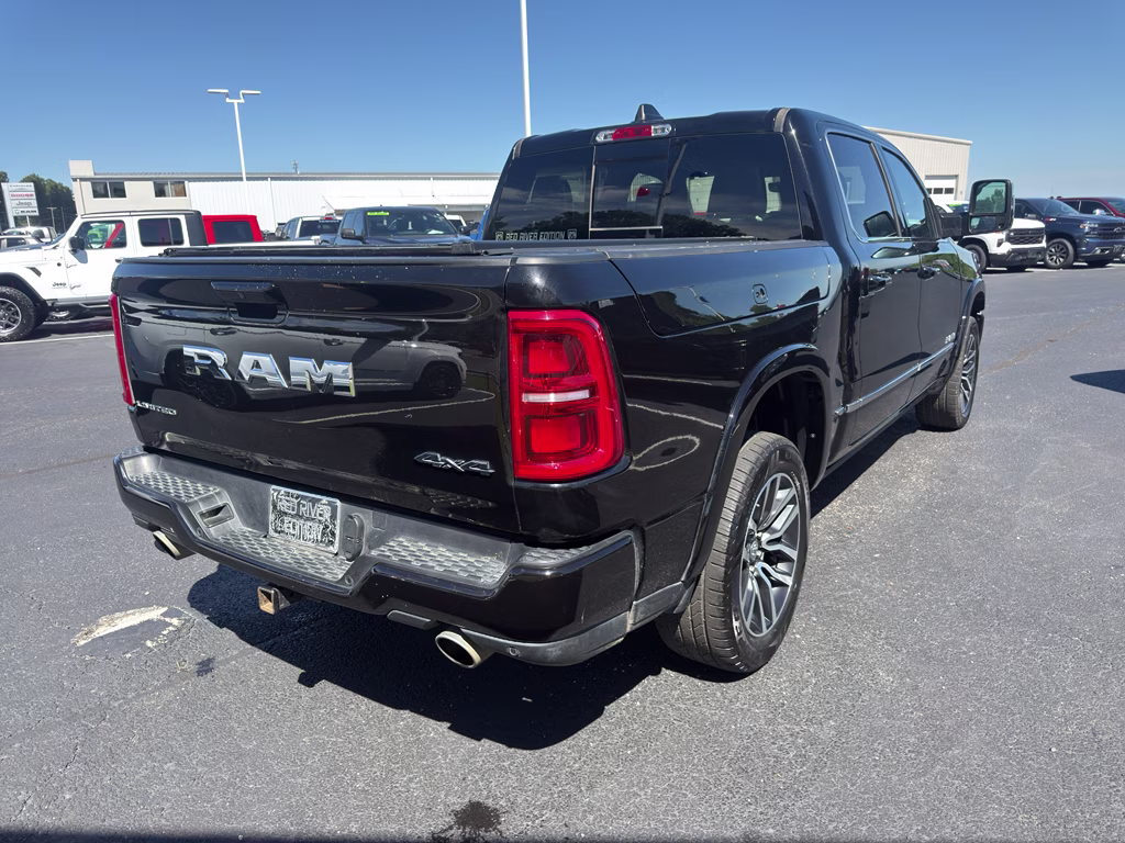 2025 Diamond Black Crystal Pearlcoat Ram 1500 Limited 4X4 Truck