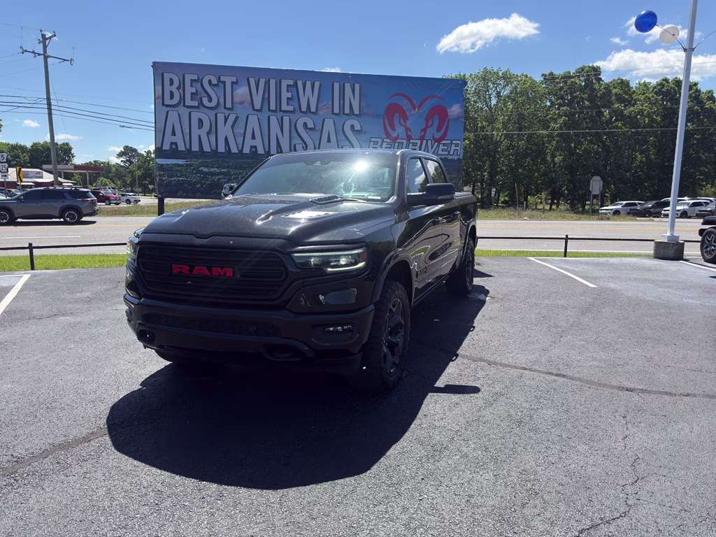 2023 Diamond Black Crystal Pearlcoat Ram 1500 Limited 4X4 Truck