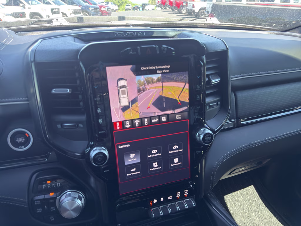 2023 Diamond Black Crystal Pearlcoat Ram 1500 Limited 4X4 Truck