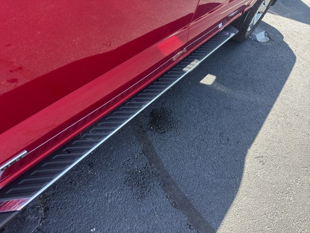 2021 Rapid Red Metallic Tinted Clearcoat Ford F-150 XLT 4X4 Truck