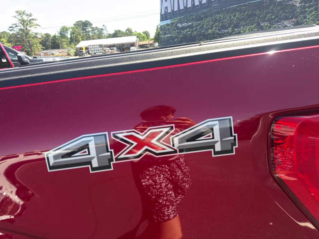 2021 Rapid Red Metallic Tinted Clearcoat Ford F-150 XLT 4X4 Truck