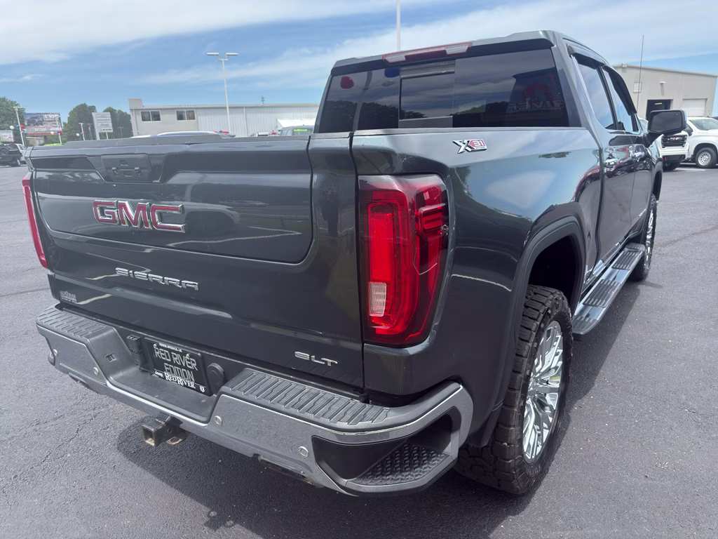 2019 Dark Sky Metallic GMC Sierra SLT 4X4 Truck