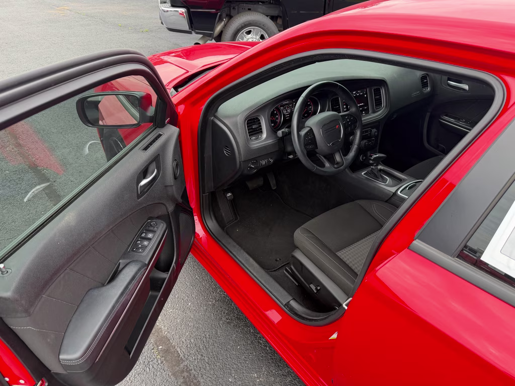 2023 Torred Clearcoat Dodge Charger SXT RWD Sedan