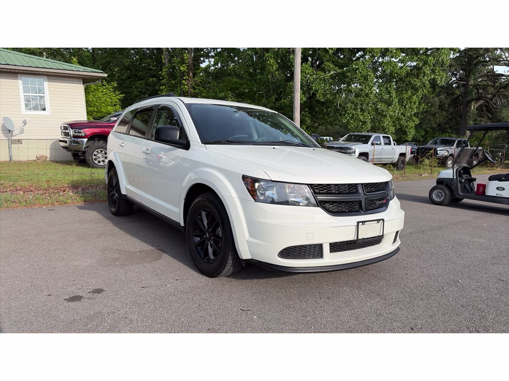 2020 Vice White Dodge Journey SE Value FWD SUV