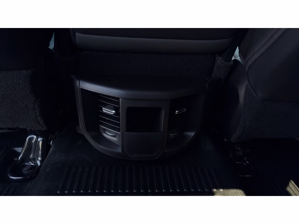 2025 Diamond Black Crystal Pearlcoat Ram 2500 Tradesman 4X4 Truck
