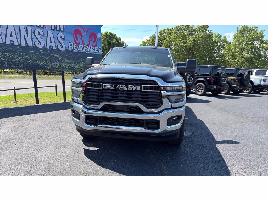 2025 Diamond Black Crystal Pearlcoat Ram 2500 Tradesman 4X4 Truck