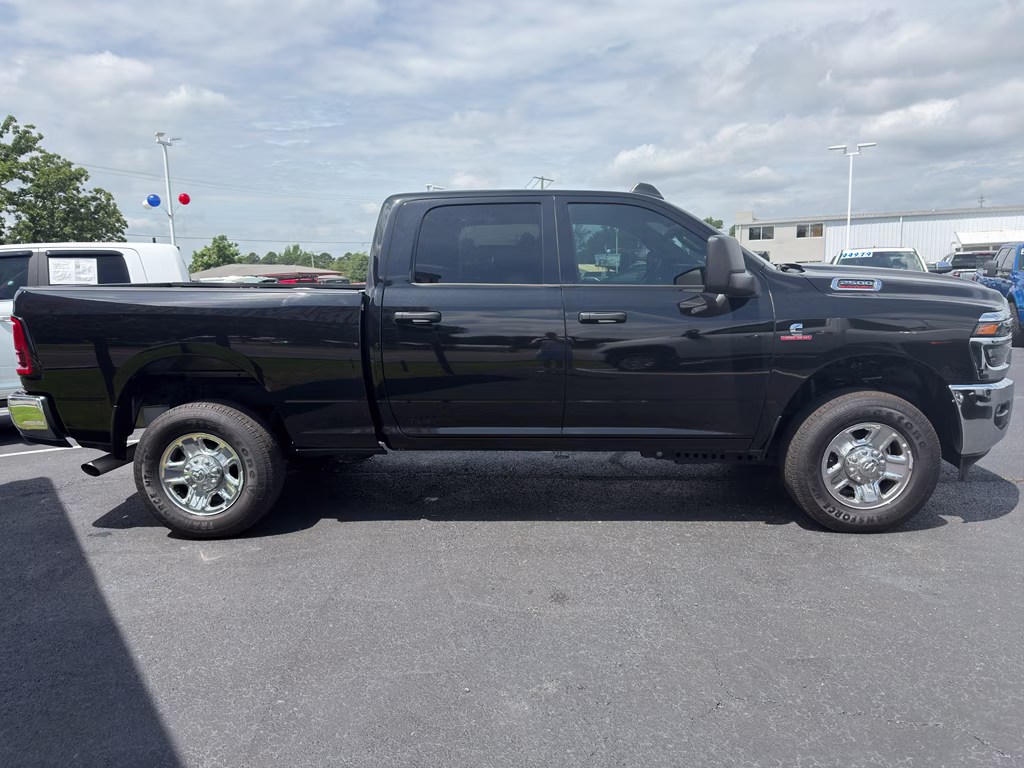 2025 Diamond Black Crystal Pearlcoat Ram 2500 Tradesman 4X4 Truck