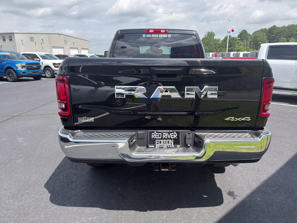 2025 Diamond Black Crystal Pearlcoat Ram 2500 Tradesman 4X4 Truck