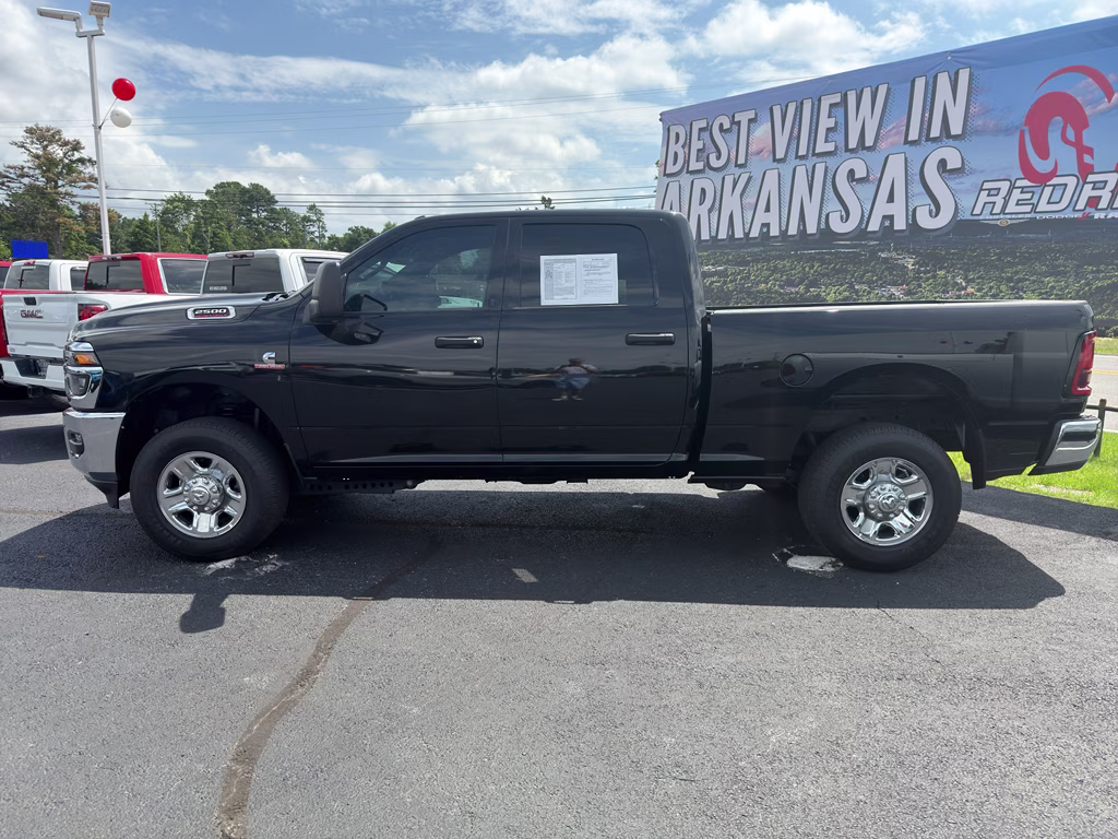 2025 Diamond Black Crystal Pearlcoat Ram 2500 Tradesman 4X4 Truck