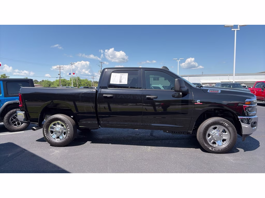 2025 Diamond Black Crystal Pearlcoat Ram 2500 Tradesman 4X4 Truck