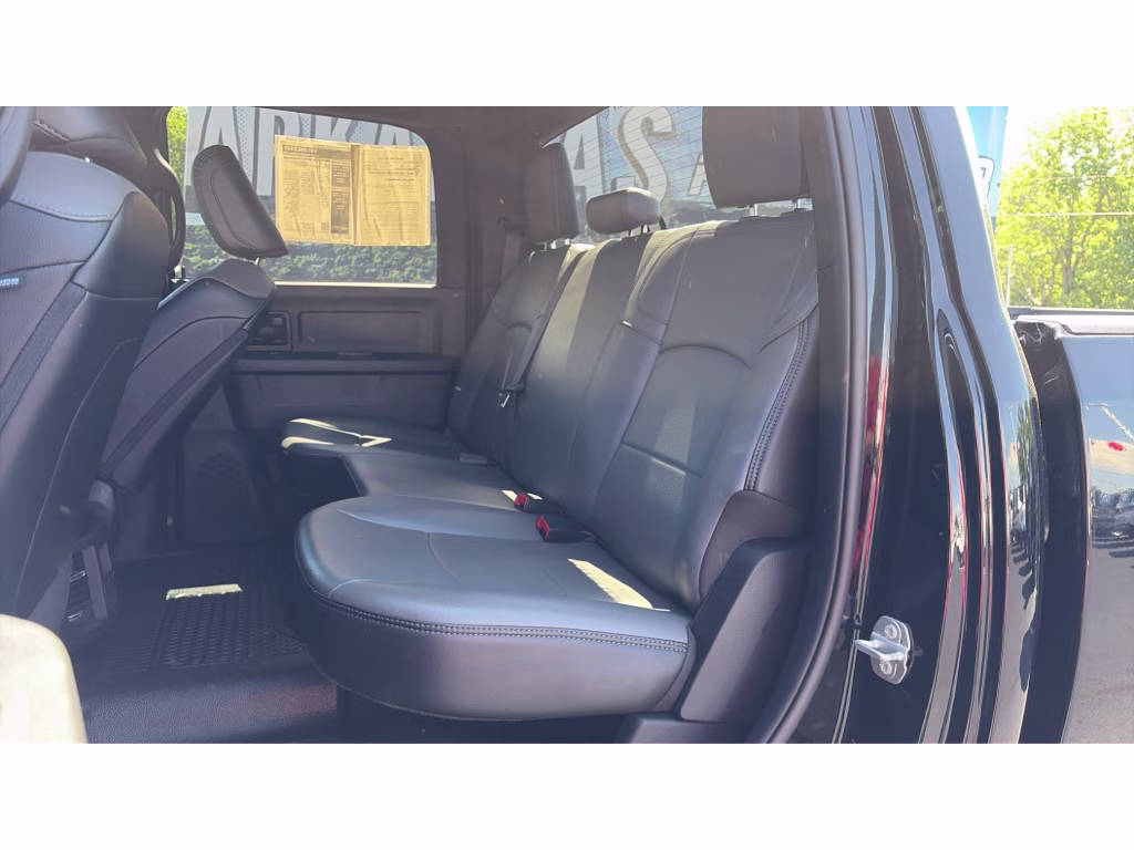 2025 Diamond Black Crystal Pearlcoat Ram 2500 Tradesman 4X4 Truck