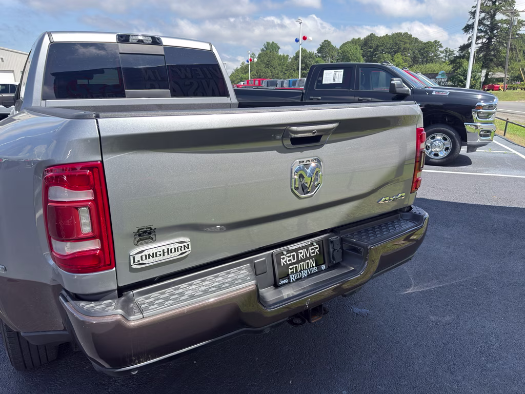 2024 Billet Silver Metallic Clearcoat Ram 3500 Longhorn 4X4 Truck