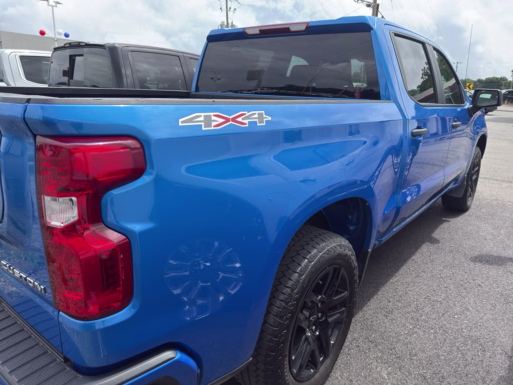 2025 Riptide Blue Metallic Chevrolet Silverado Custom 4X4 Truck