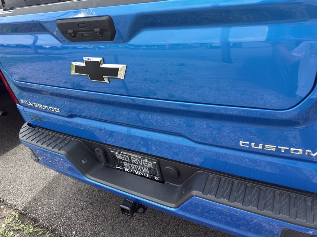 2025 Riptide Blue Metallic Chevrolet Silverado Custom 4X4 Truck