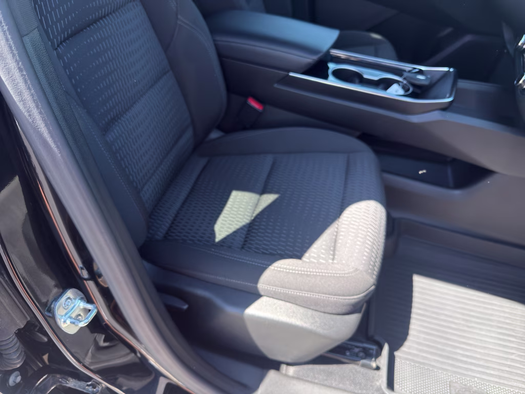 2025 Mosaic Black Metallic Chevrolet Equinox FWD LT FWD SUV