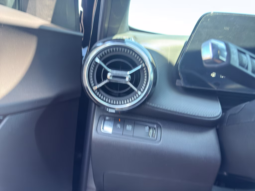 2025 Mosaic Black Metallic Chevrolet Equinox FWD LT FWD SUV