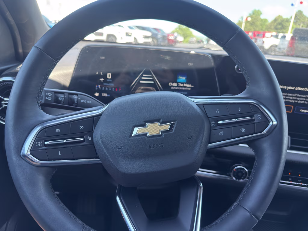2025 Mosaic Black Metallic Chevrolet Equinox FWD LT FWD SUV