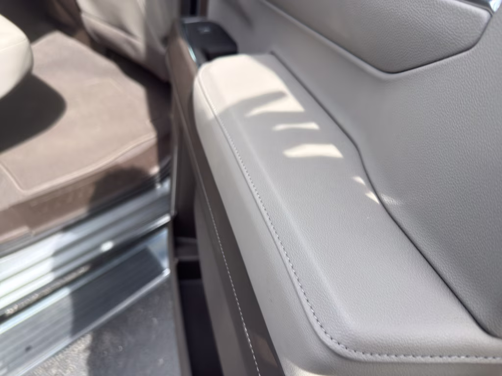 2024 Sterling Metallic GMC Sierra SLT 4X4 Truck