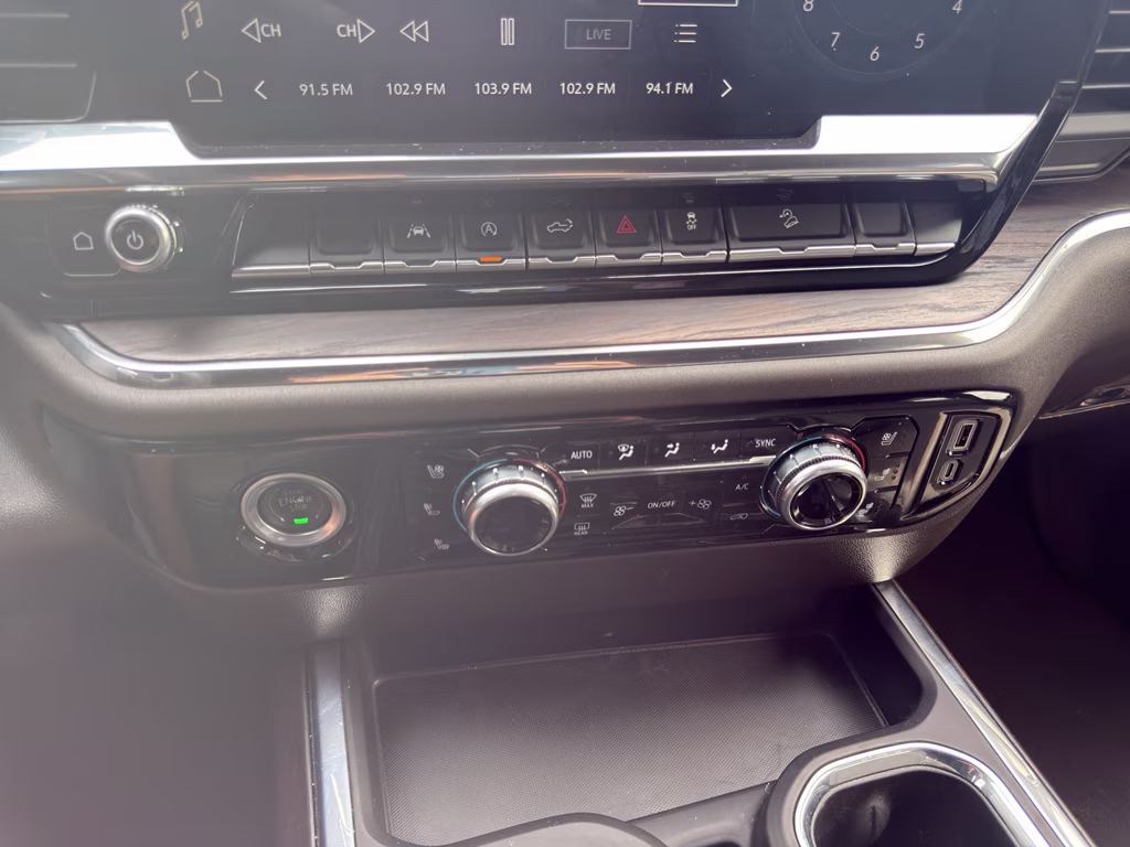 2024 Sterling Metallic GMC Sierra SLT 4X4 Truck