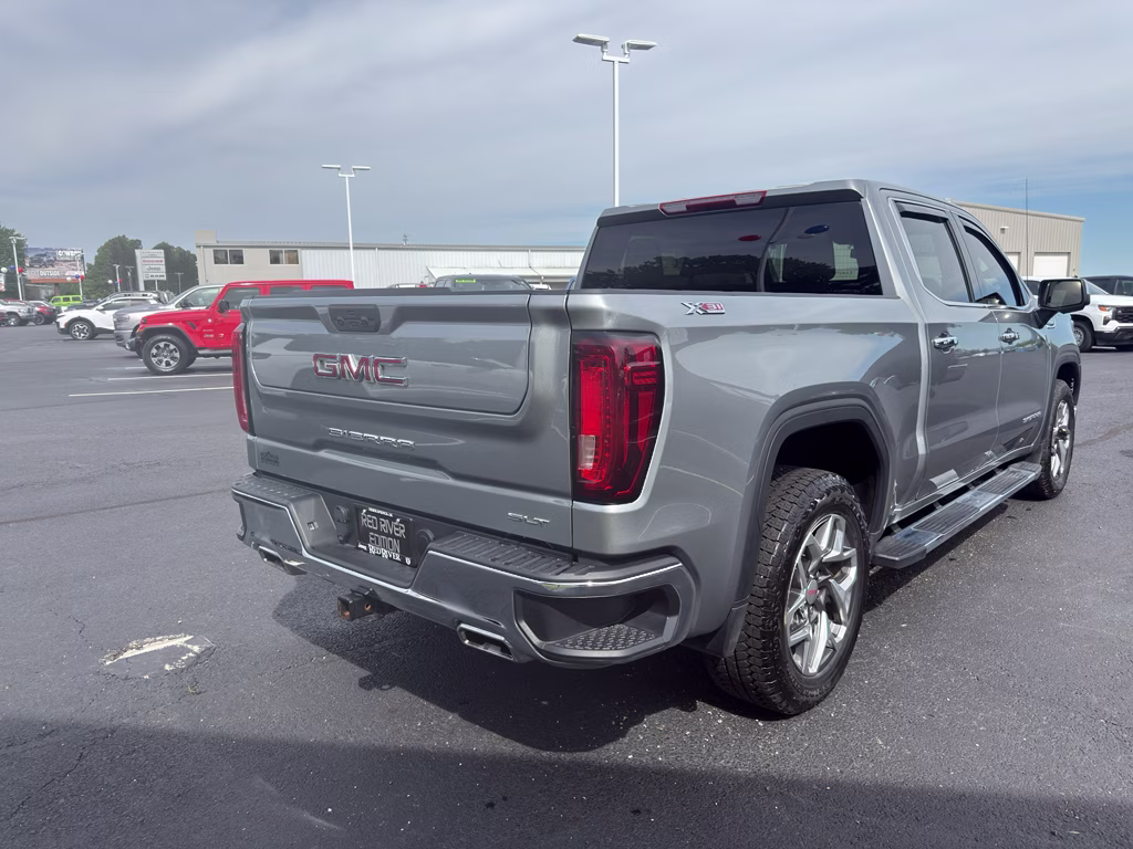 2024 Sterling Metallic GMC Sierra SLT 4X4 Truck