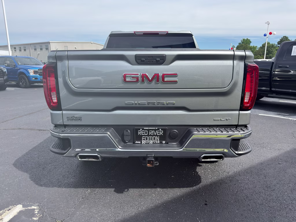 2024 Sterling Metallic GMC Sierra SLT 4X4 Truck