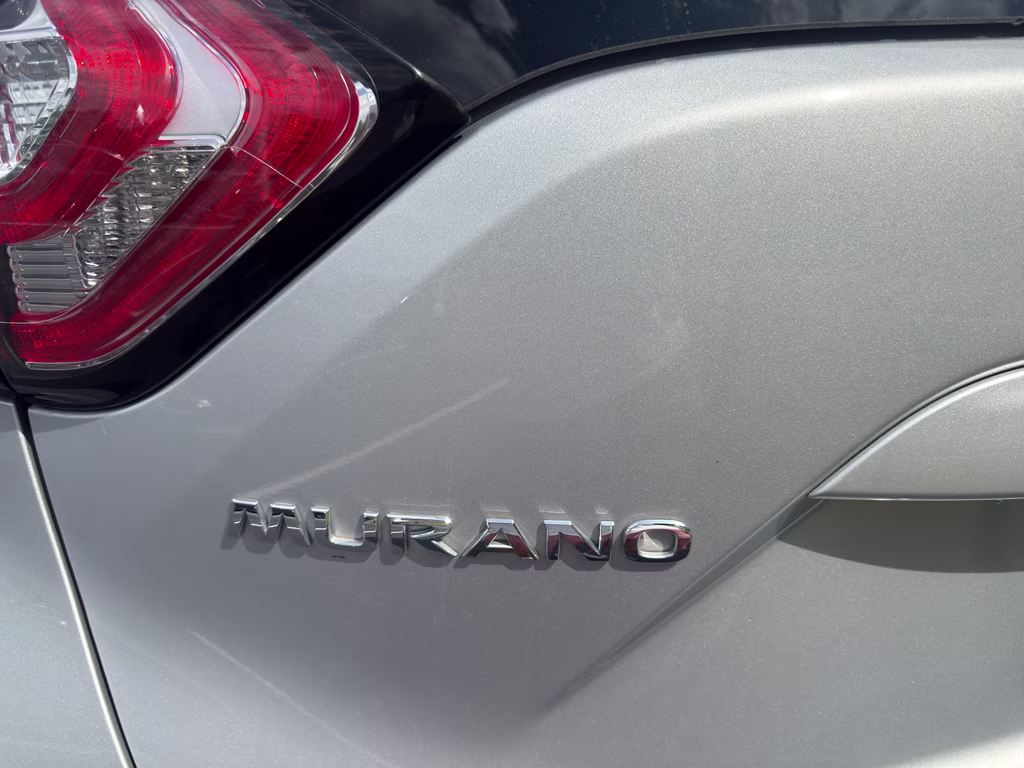 2015 Brilliant Silver Metallic Nissan Murano Platinum FWD SUV