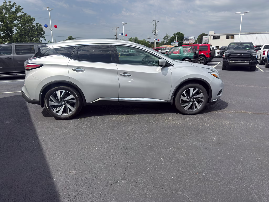 2015 Brilliant Silver Metallic Nissan Murano Platinum FWD SUV