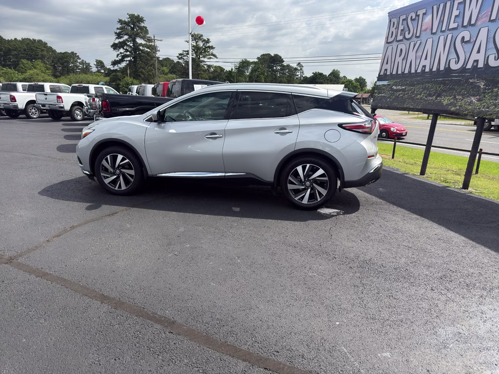 2015 Brilliant Silver Metallic Nissan Murano Platinum FWD SUV
