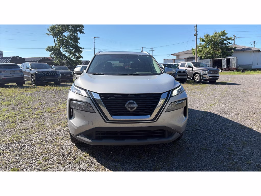 2023 Brilliant Silver Metallic Nissan Rogue SV FWD SUV