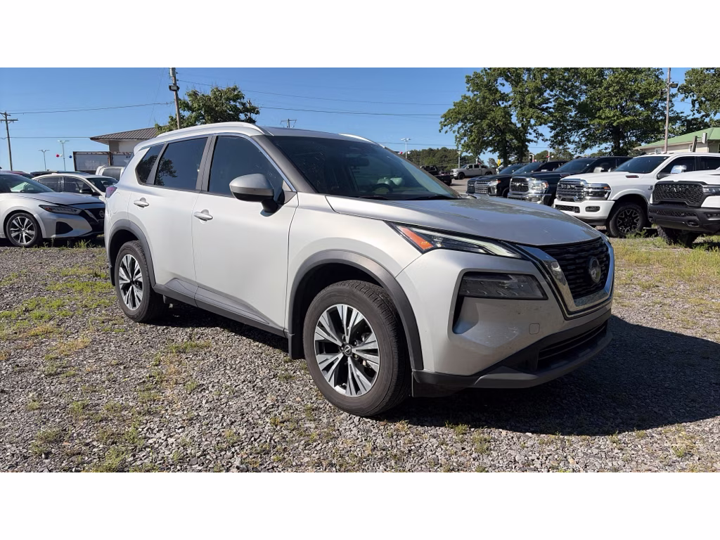 2023 Brilliant Silver Metallic Nissan Rogue SV FWD SUV