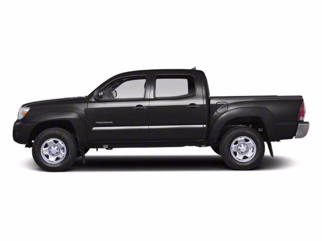 2013 Magnetic Gray Metallic Toyota Tacoma Base V6 (A5) 4X4 Truck