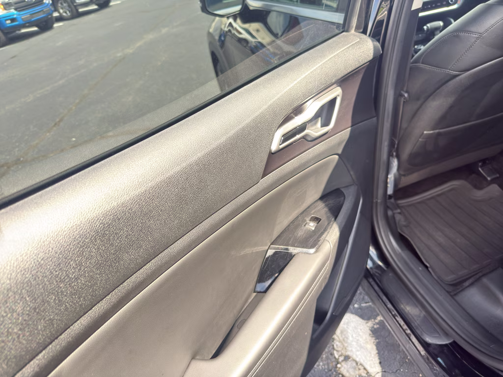 2024 Ebony Black Kia Sportage EX FWD SUV