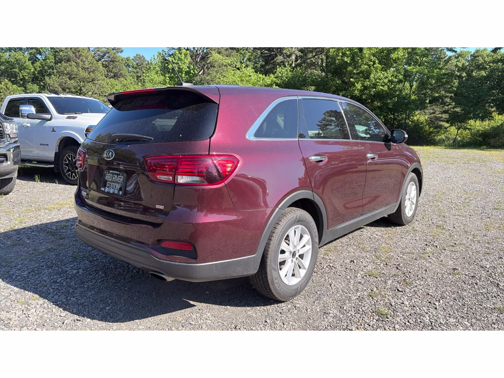 2020 Sangria Kia Sorento LX FWD SUV