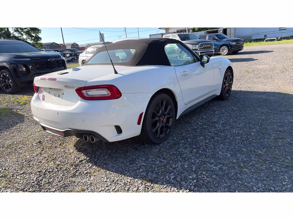 2018 Brilliante White FIAT 124 Spider Abarth RWD Convertible