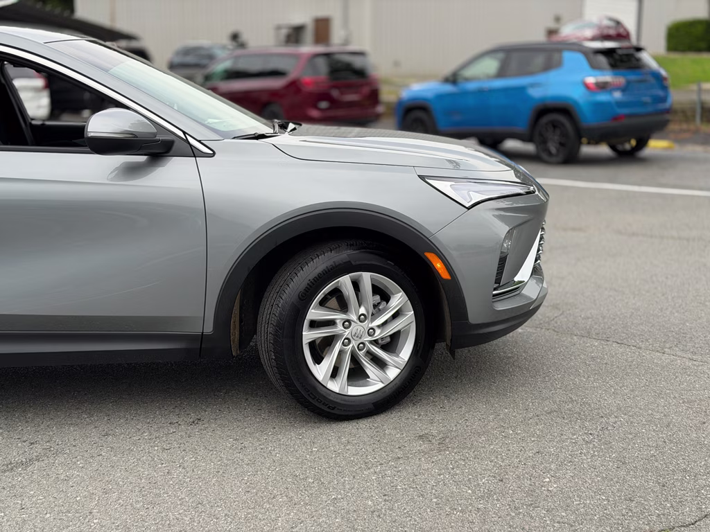 2025 Moonstone Gray Metallic Buick Envista Preferred FWD SUV