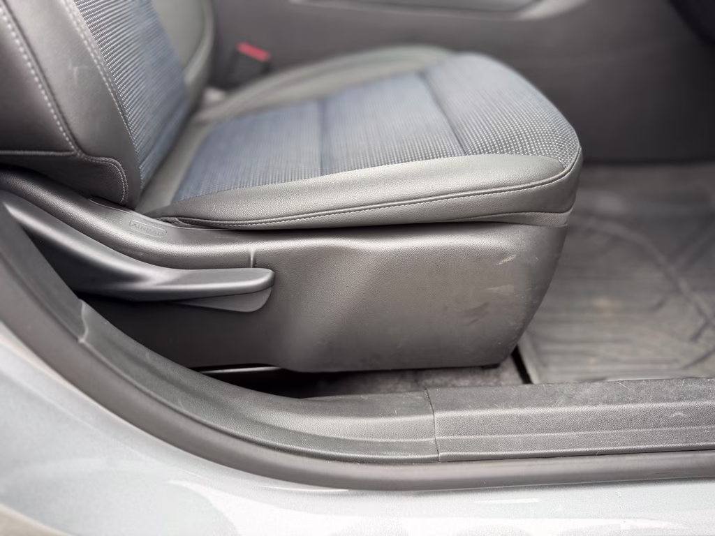 2025 Moonstone Gray Metallic Buick Envista Preferred FWD SUV