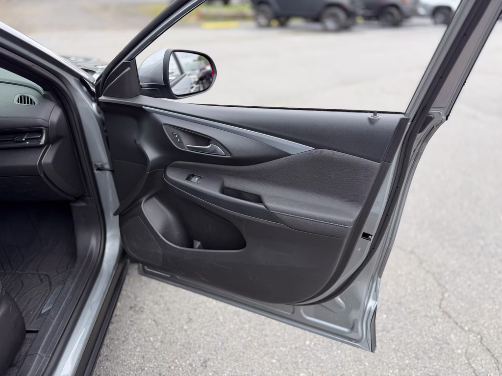2025 Moonstone Gray Metallic Buick Envista Preferred FWD SUV