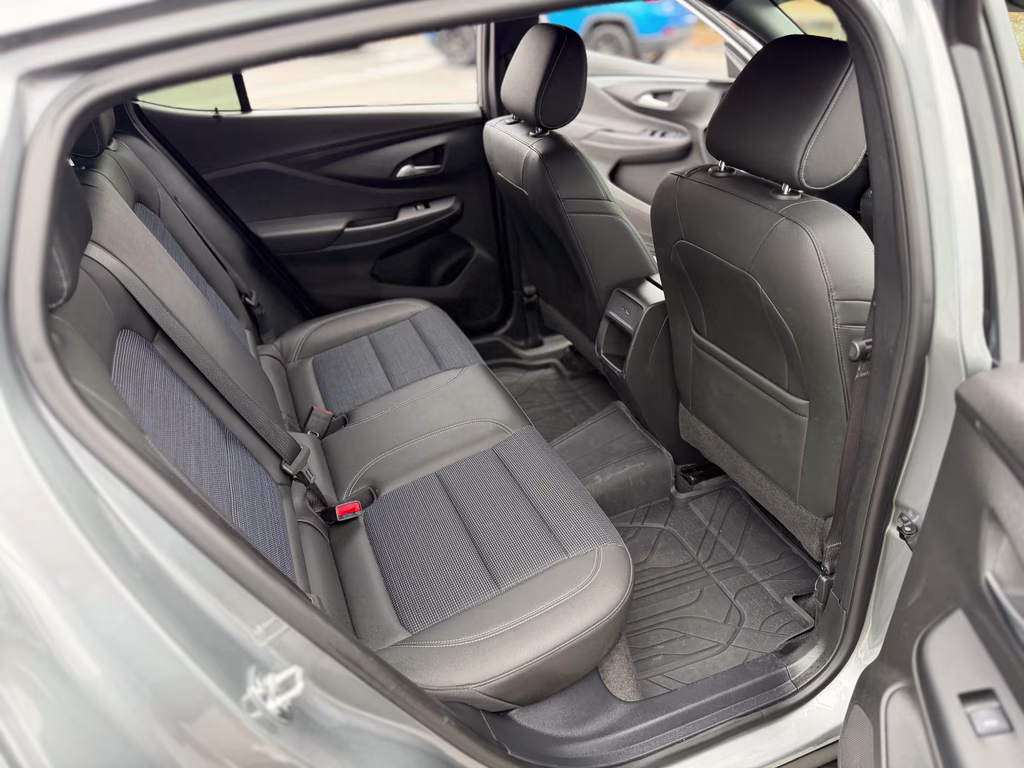 2025 Moonstone Gray Metallic Buick Envista Preferred FWD SUV