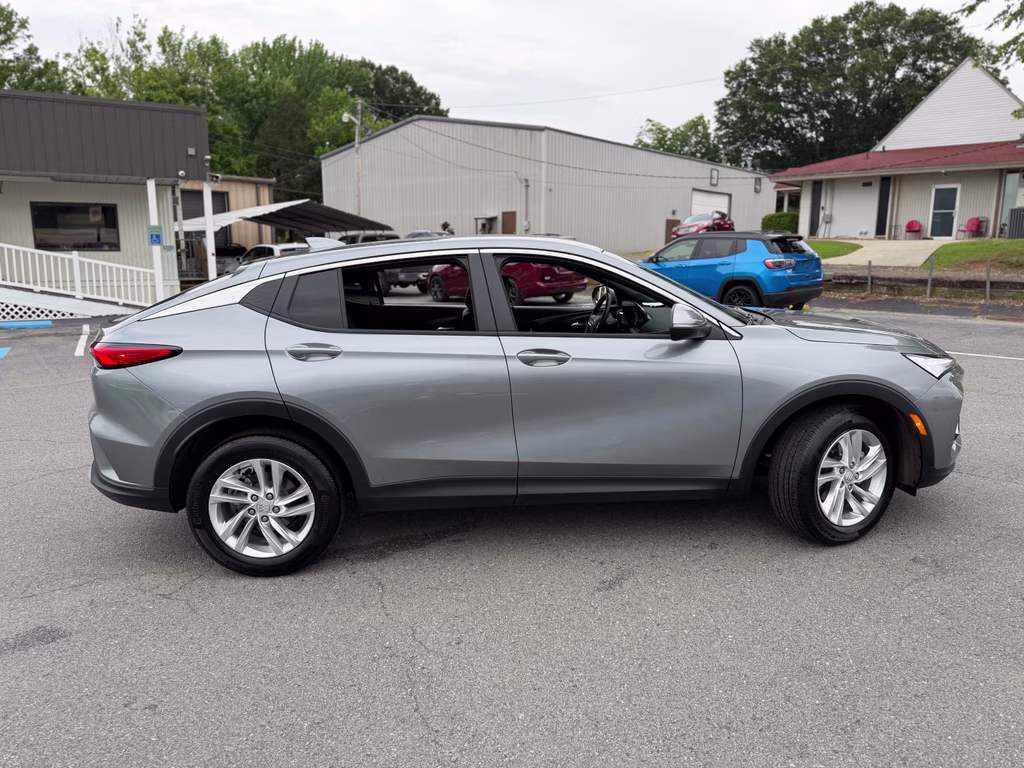 2025 Moonstone Gray Metallic Buick Envista Preferred FWD SUV
