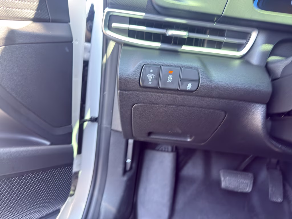 2025 Serenity White Hyundai Elantra SE FWD Sedan